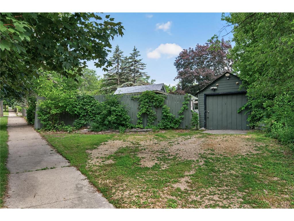 517 Sidney Street E Saint Paul MN 55107 7098097 image50