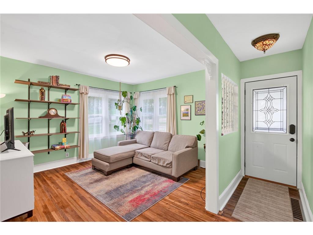 517 Sidney Street E Saint Paul MN 55107 7098097 image9