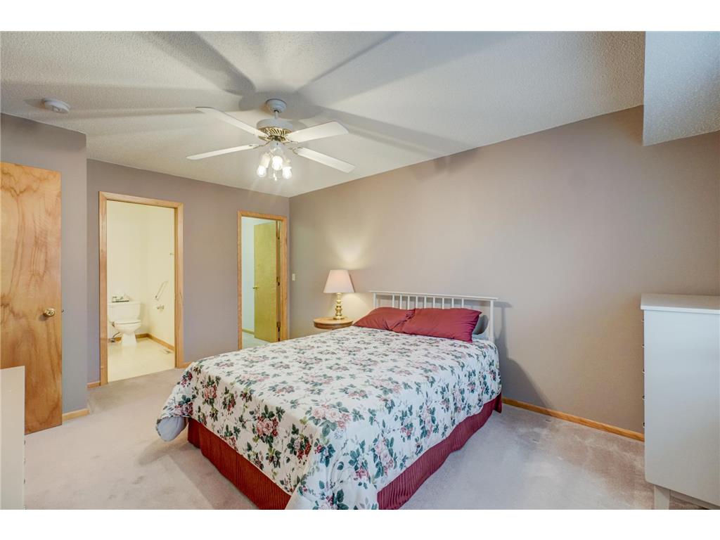 5170 Upper 141st Street W Apple Valley MN 55124 7017746 image21
