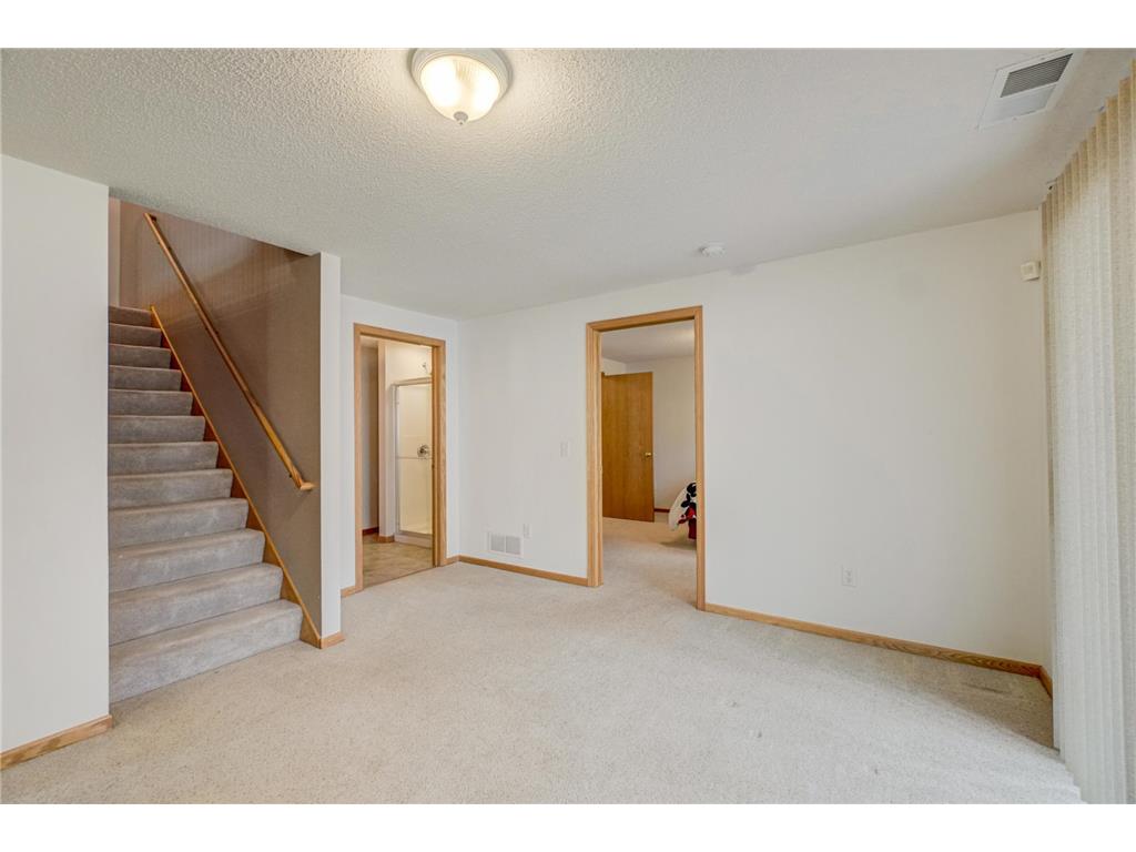 5170 Upper 141st Street W Apple Valley MN 55124 7017746 image30