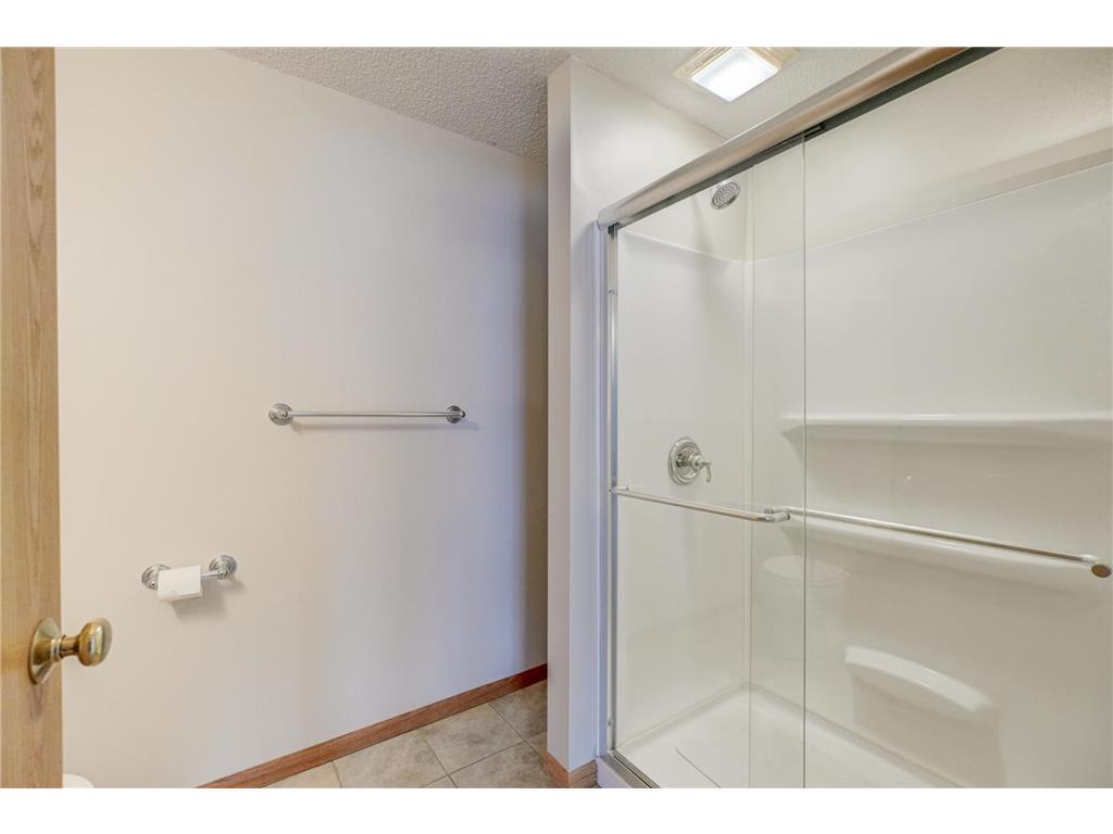 5170 Upper 141st Street W Apple Valley MN 55124 7017746 image34