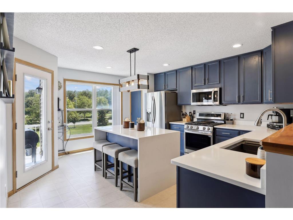 5175 Fairpoint Drive N Hugo MN 55038 6411476 image1