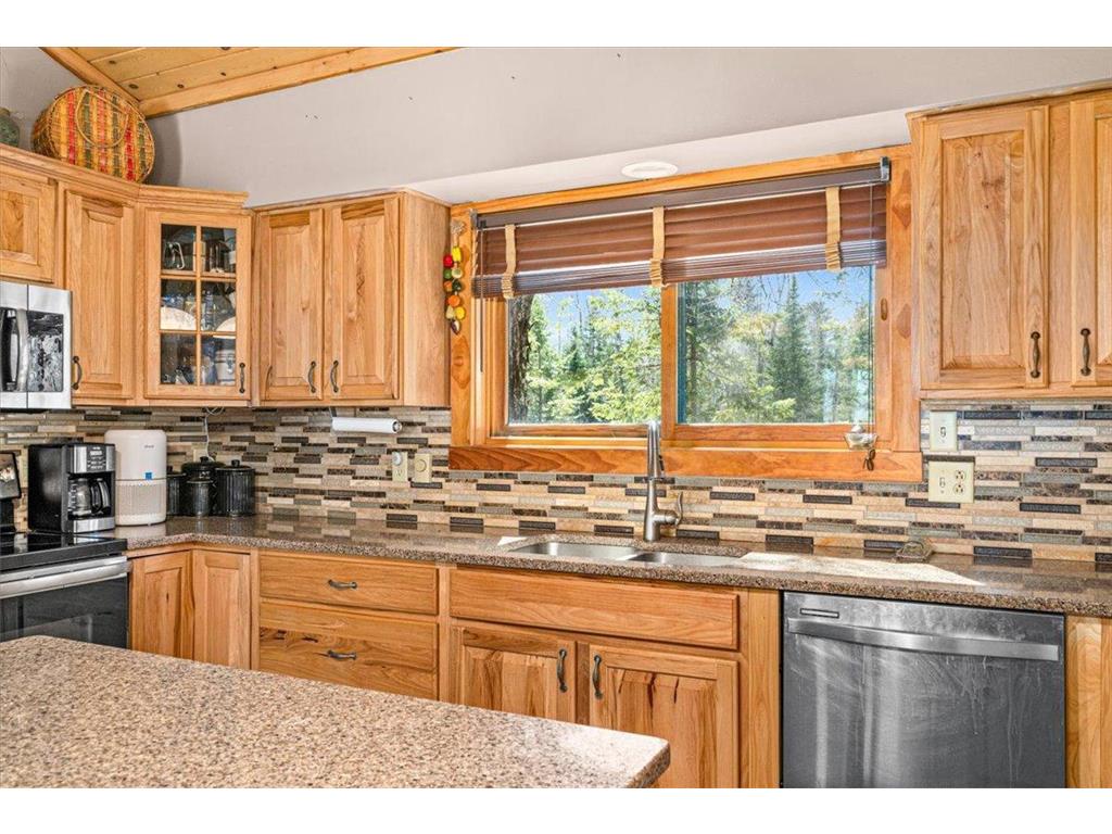 5177 1st Avenue Duluth MN 55803 - Island Lake Reservoir 7057820 image32