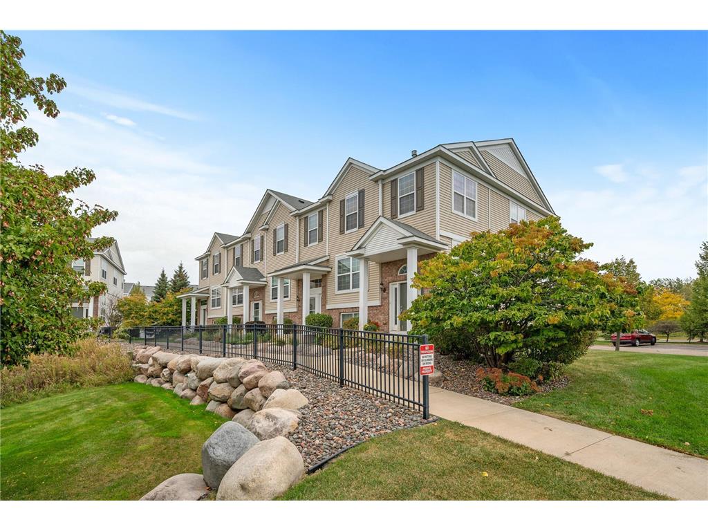 5179 Fairpoint Drive N Hugo MN 55038 6610149 image1