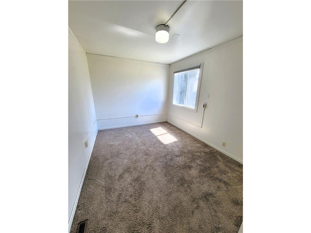 518.5 E Walnut Street River Falls WI 54022 7079319 image9