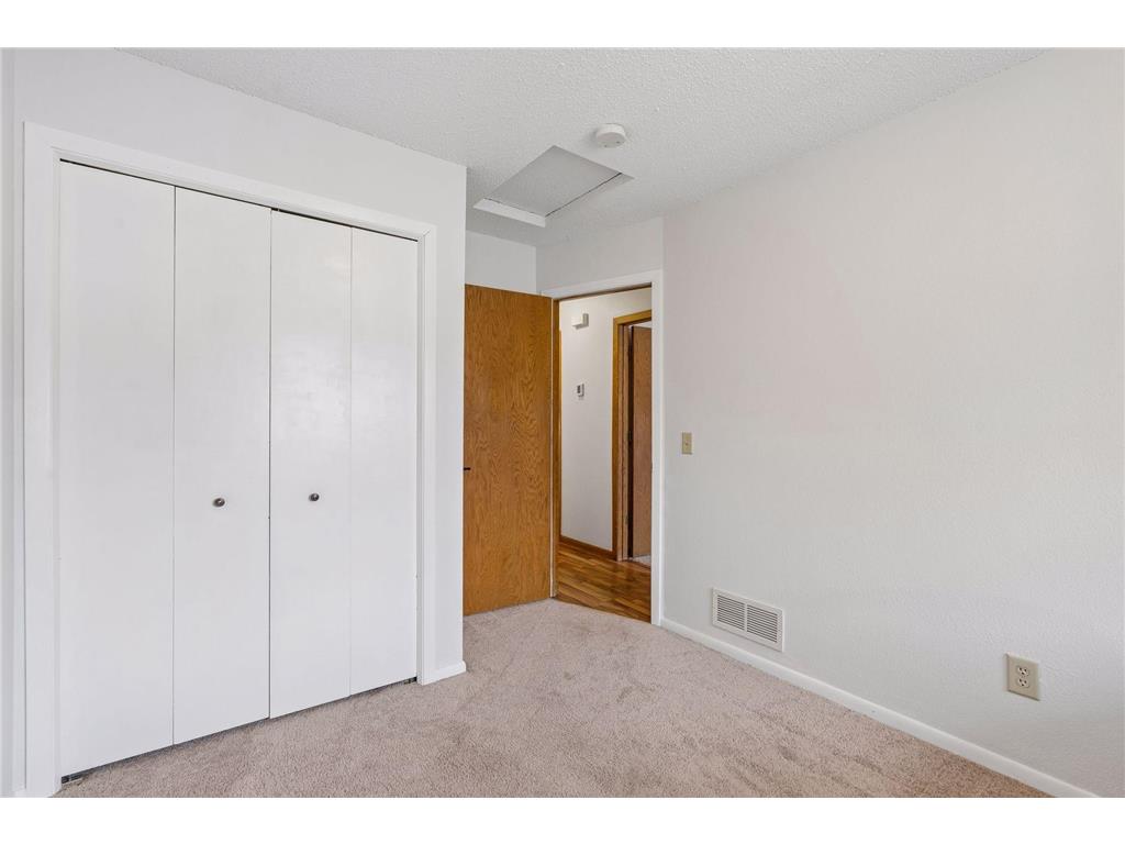 518 78th Avenue NE Spring Lake Park MN 55432 7091425 image20