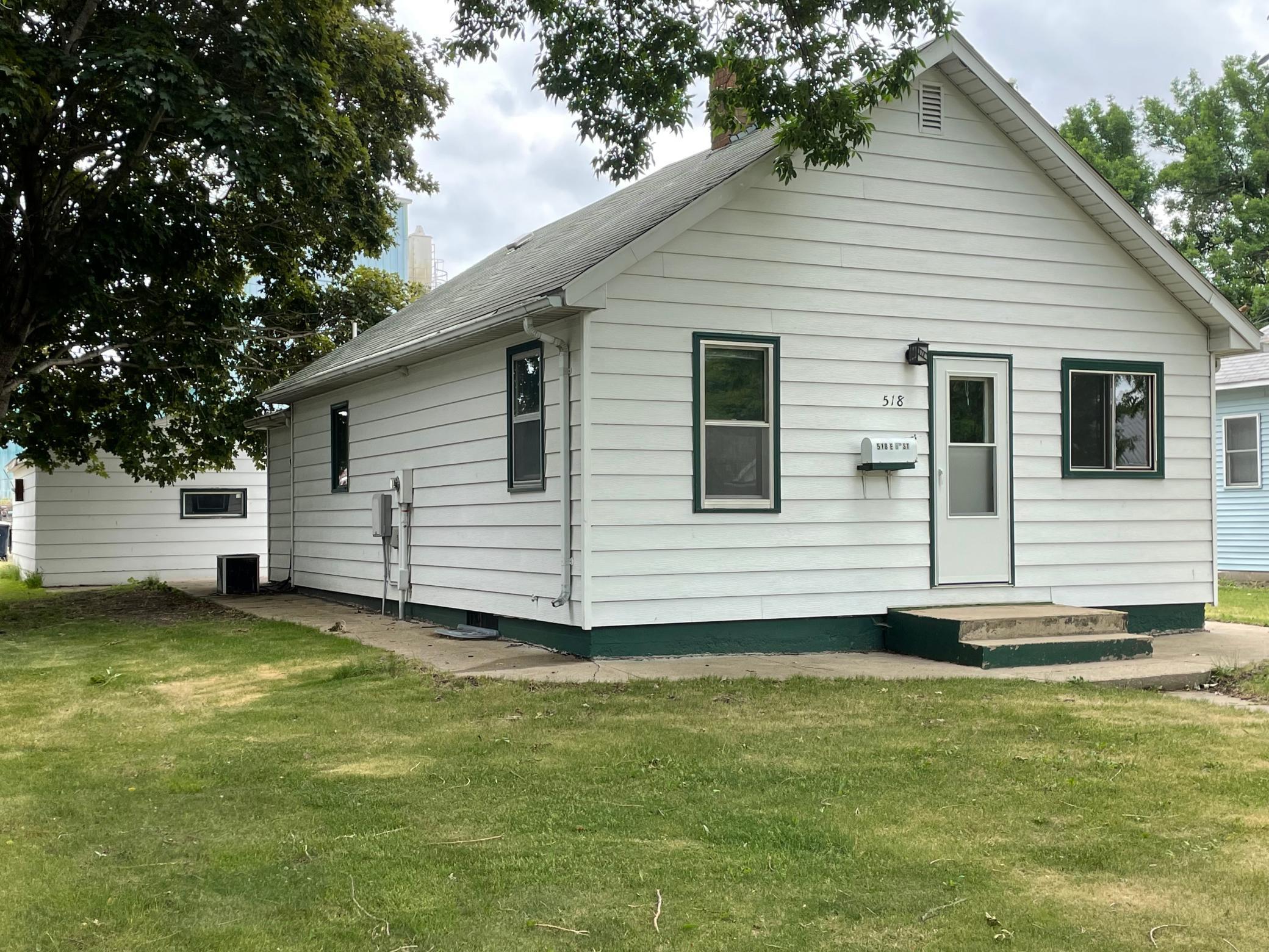 518 E 8th Street, Morris, MN, 56267 MLS 6007964 Edina Realty