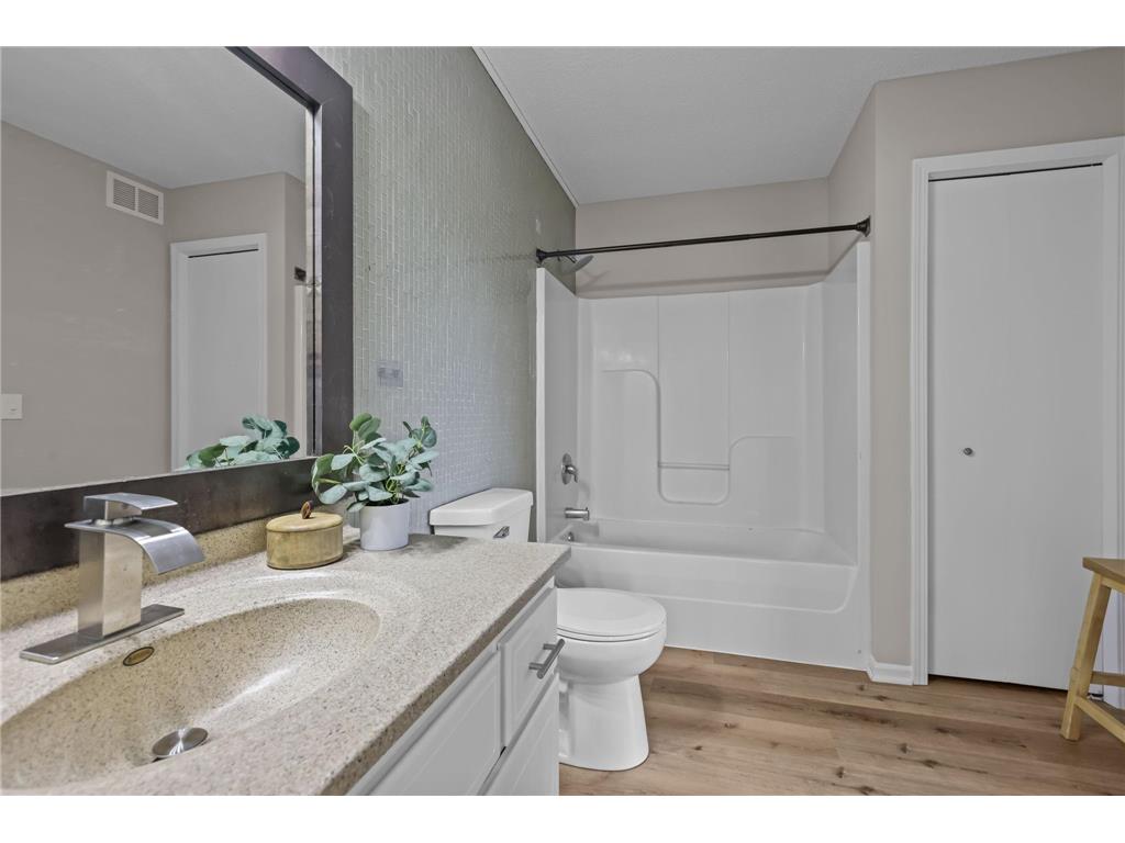 518 Horseshoe Lane Braham MN 55006 7077756 image21