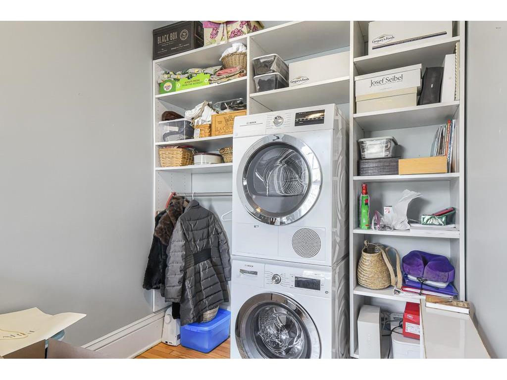 518 Laurel Avenue Saint Paul MN 55102 6689608 image8