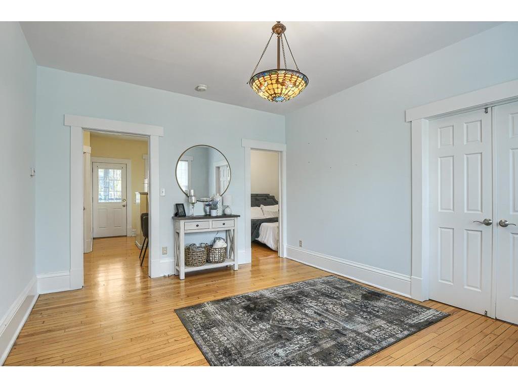 518 Laurel Avenue Saint Paul MN 55102 6689608 image9