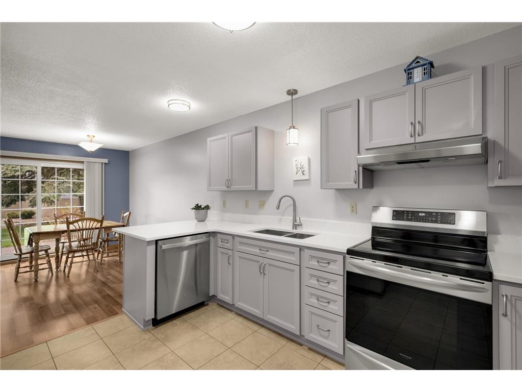 518 Lovell Avenue #1 Roseville MN 55113 7050747 image5