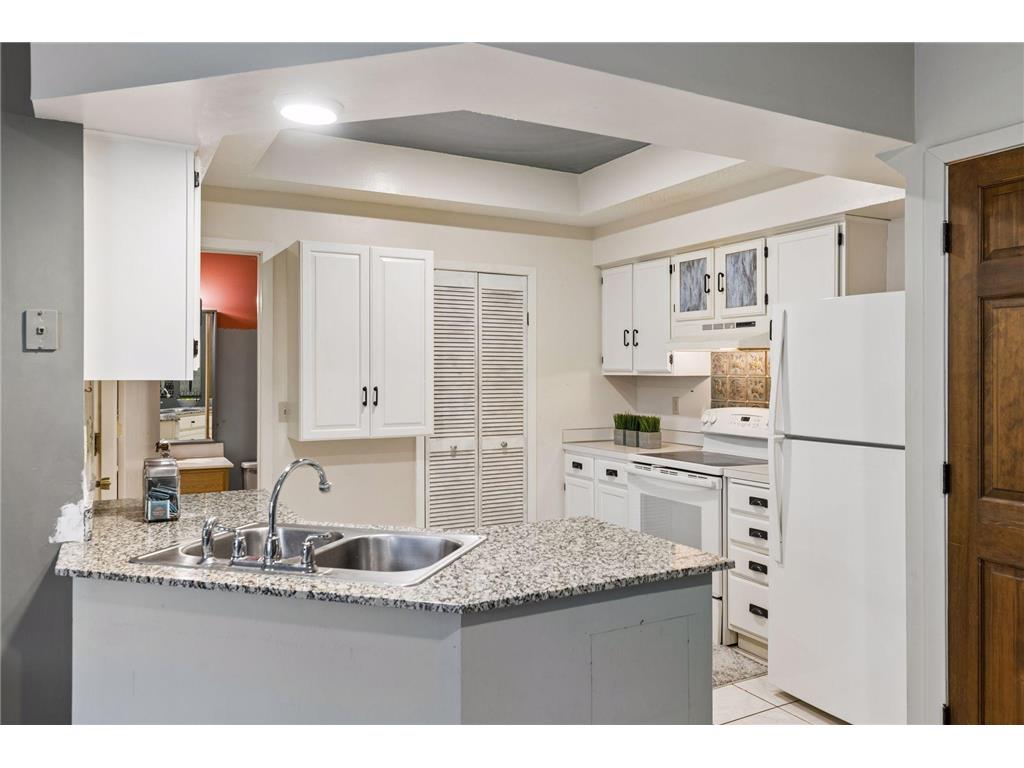 518 Lovell Avenue #3 Roseville MN 55113 7075937 image2