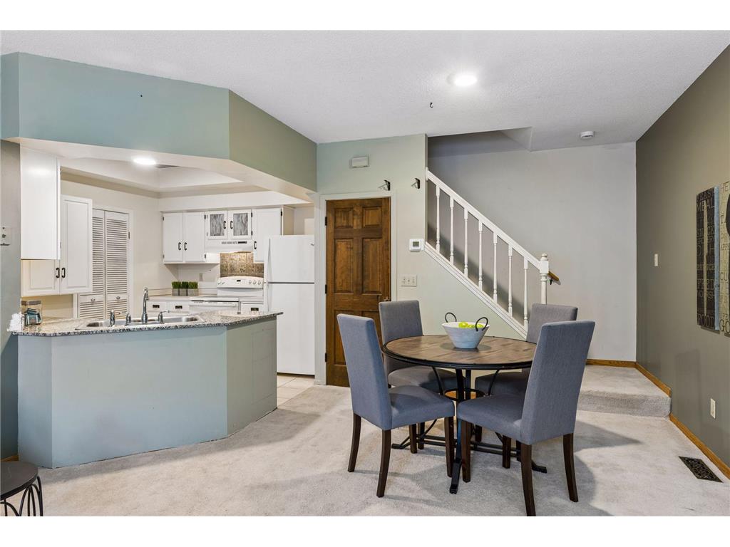 518 Lovell Avenue #3 Roseville MN 55113 7075937 image7