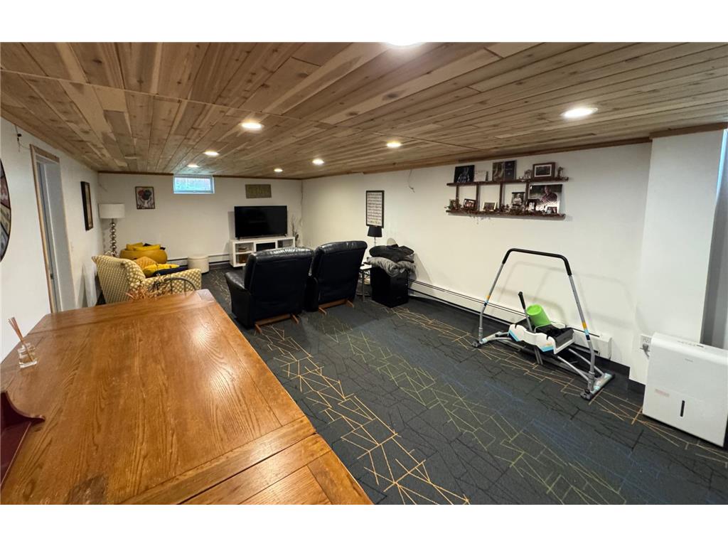 518 Main Street W Kelliher MN 56650 6818639 image19