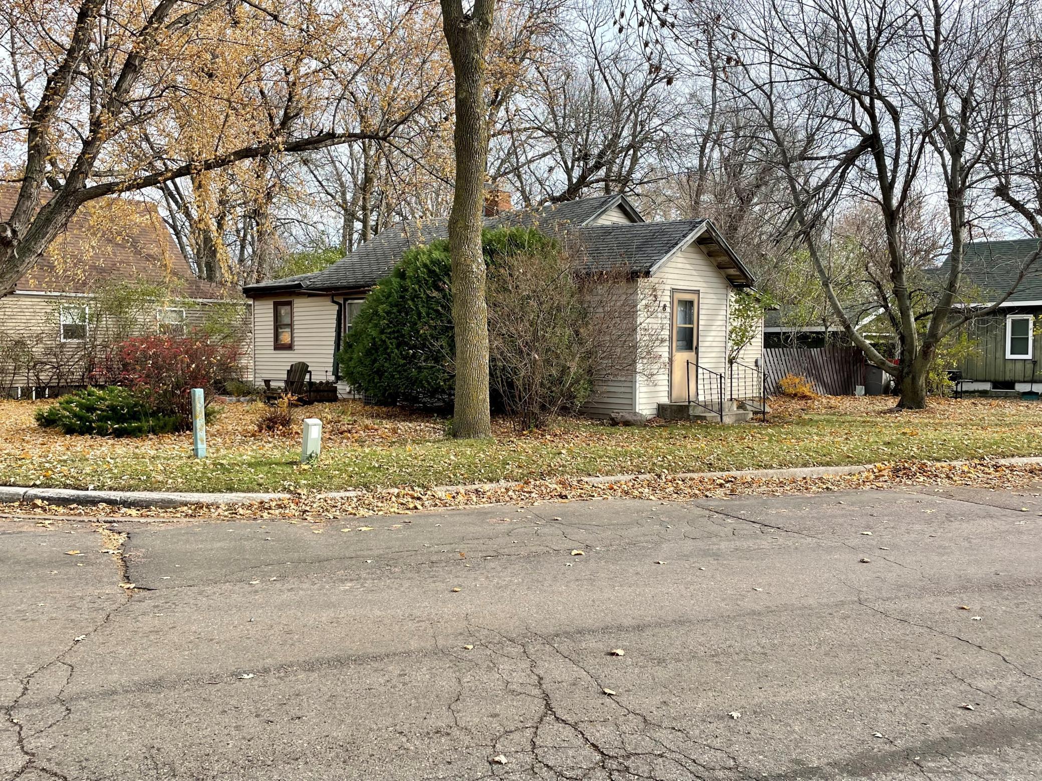 518 Pershing Boulevard Worthington MN 56187 6127809 image1