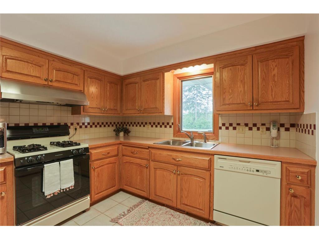 518 Rolls Road New Brighton MN 55112 6782632 image11