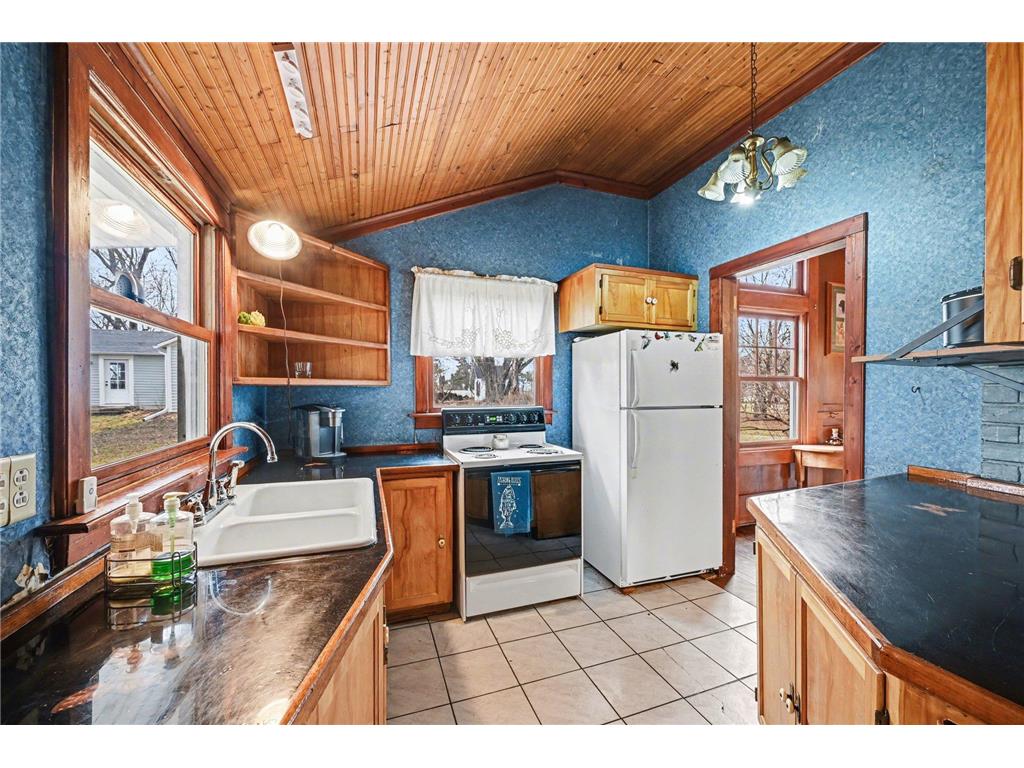 518 Trout Brook Drive Roberts WI 54023 - Kinnickinnic River 7047774 image16