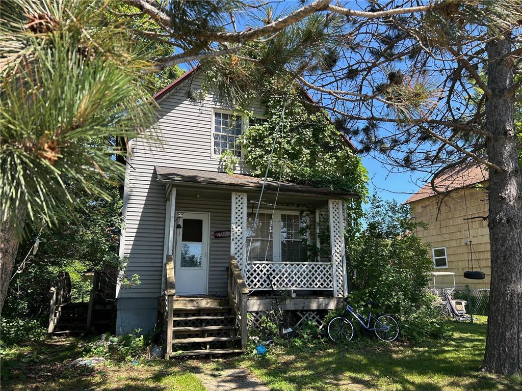 518 W 3rd Avenue Keewatin MN 55753 6749205 image1