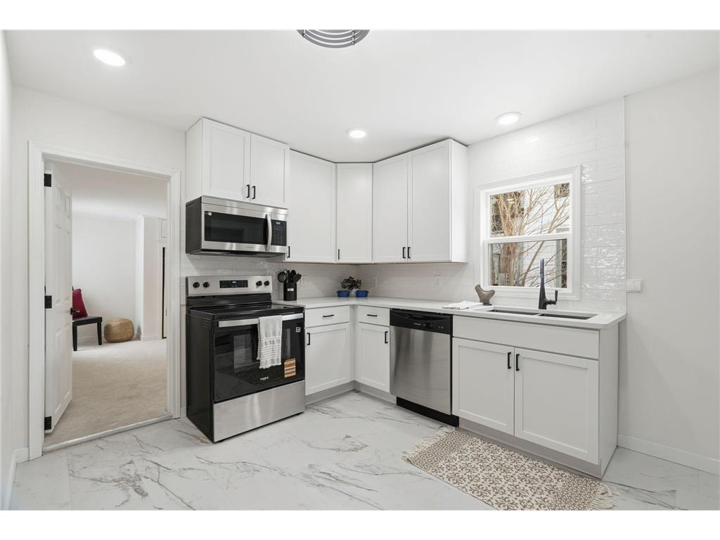 518 W 32nd Street Minneapolis MN 55408 7005097 image15