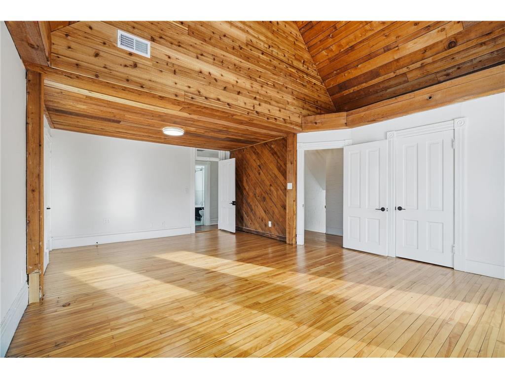 518 W 32nd Street Minneapolis MN 55408 7005097 image23