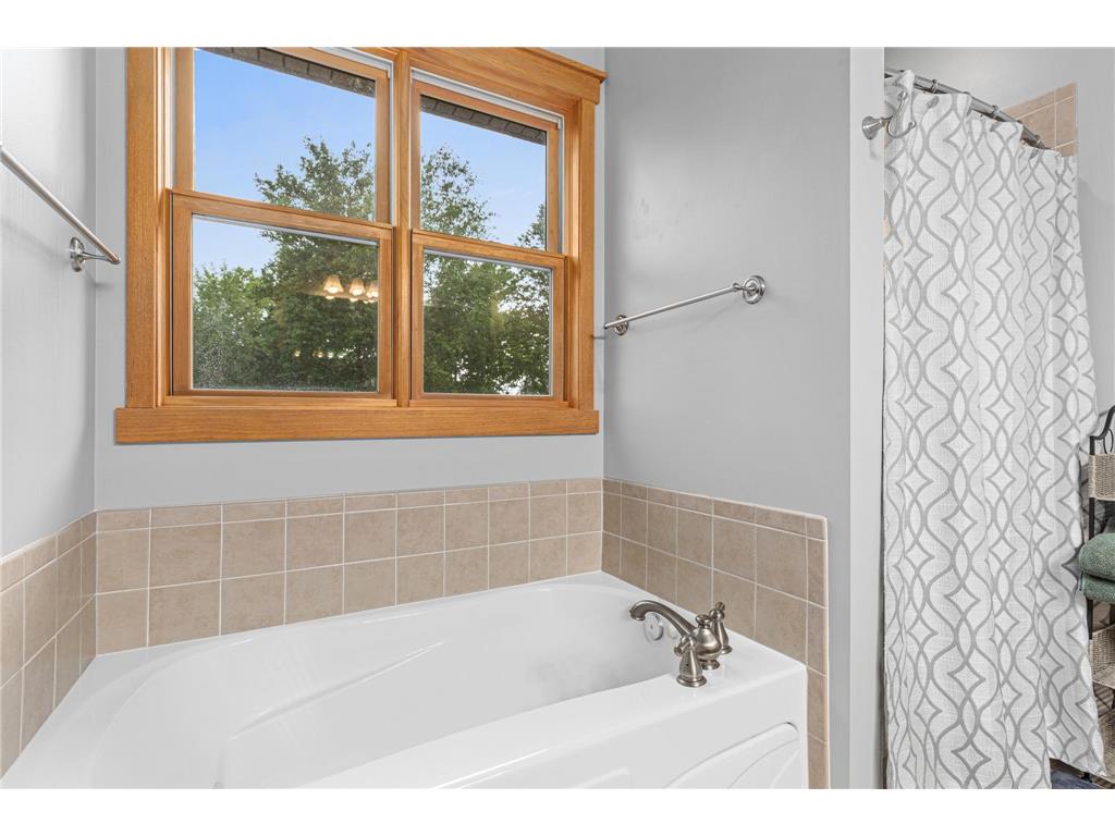 5180 241st Court NW Saint Francis MN 55070 6821445 image25
