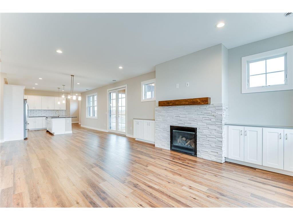 5184 217th Street W Farmington MN 55024 6400637 image1