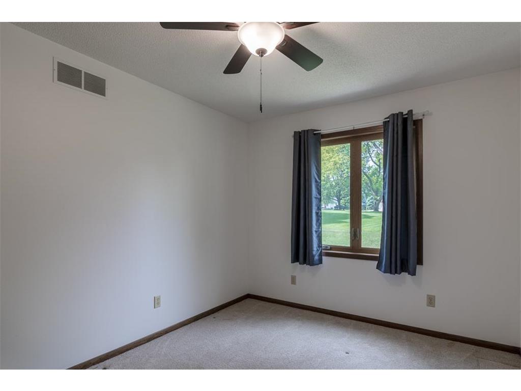 519 4th Street SW Madelia MN 56062 7087680 image17