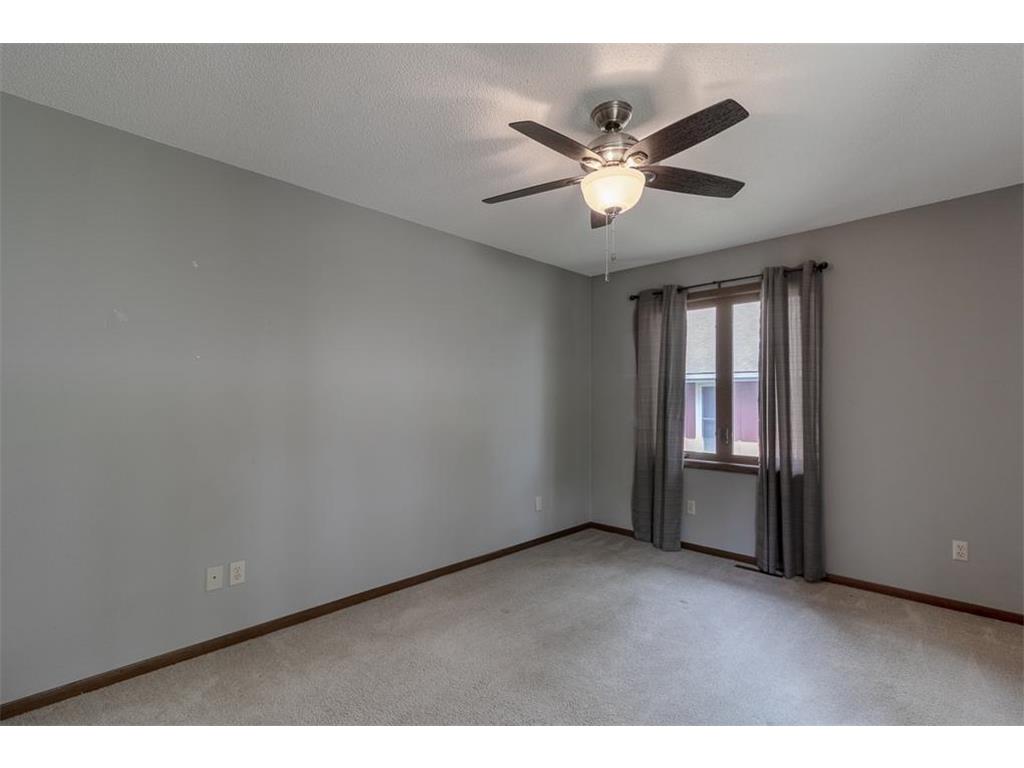 519 4th Street SW Madelia MN 56062 7087680 image25