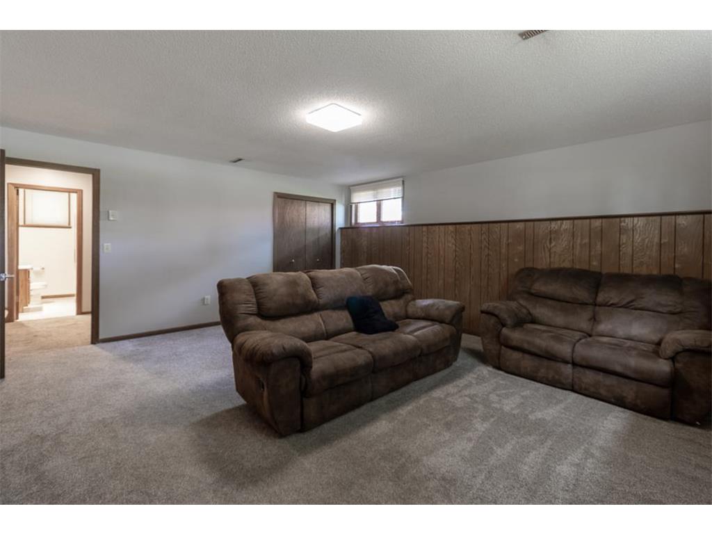 519 4th Street SW Madelia MN 56062 7087680 image31