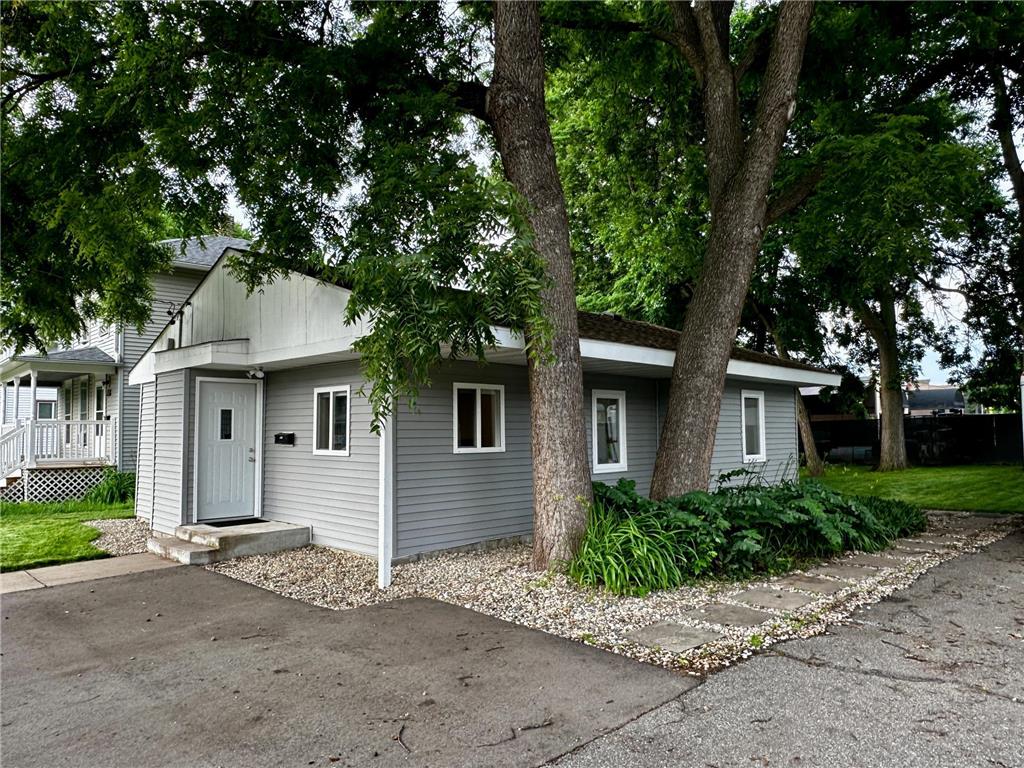 519 Carney Avenue Mankato MN 56001 6563664 image1