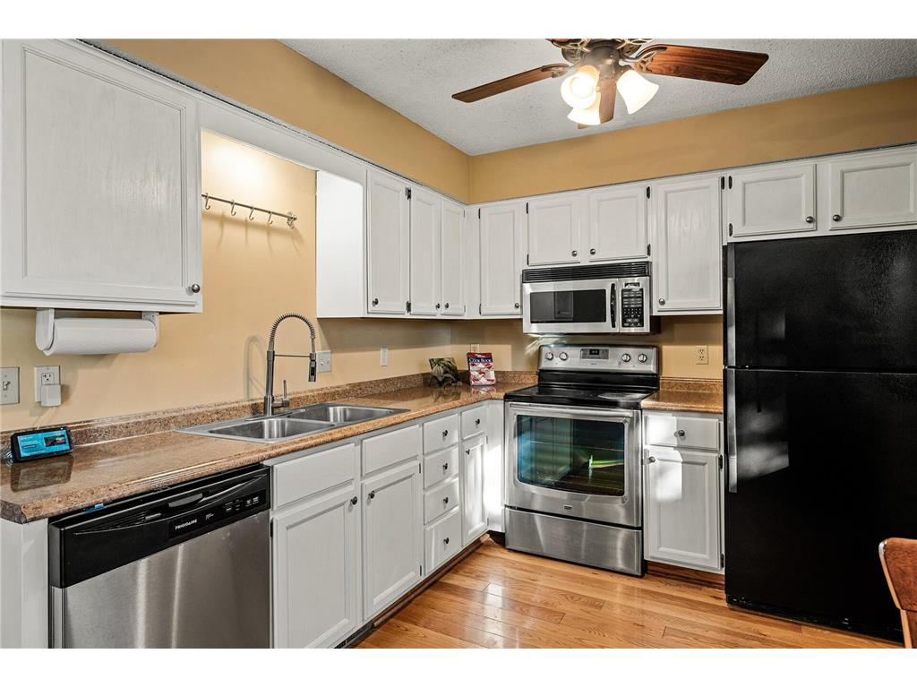 519 Concord Circle Chaska MN 55318 6630325 image1