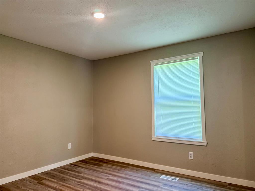 519 E 9th Street Morris MN 56267 7104131 image14