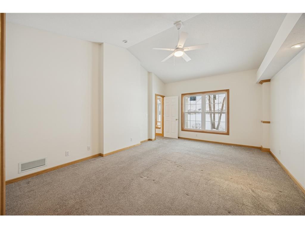 519 Holly Lane N Oakdale MN 55128 7088405 image15
