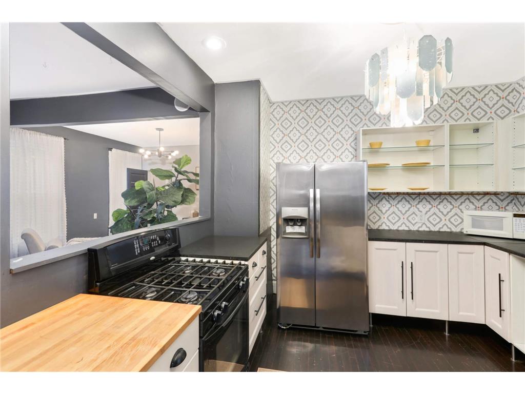 519 Newton Avenue N Minneapolis MN 55405 6355584 image1