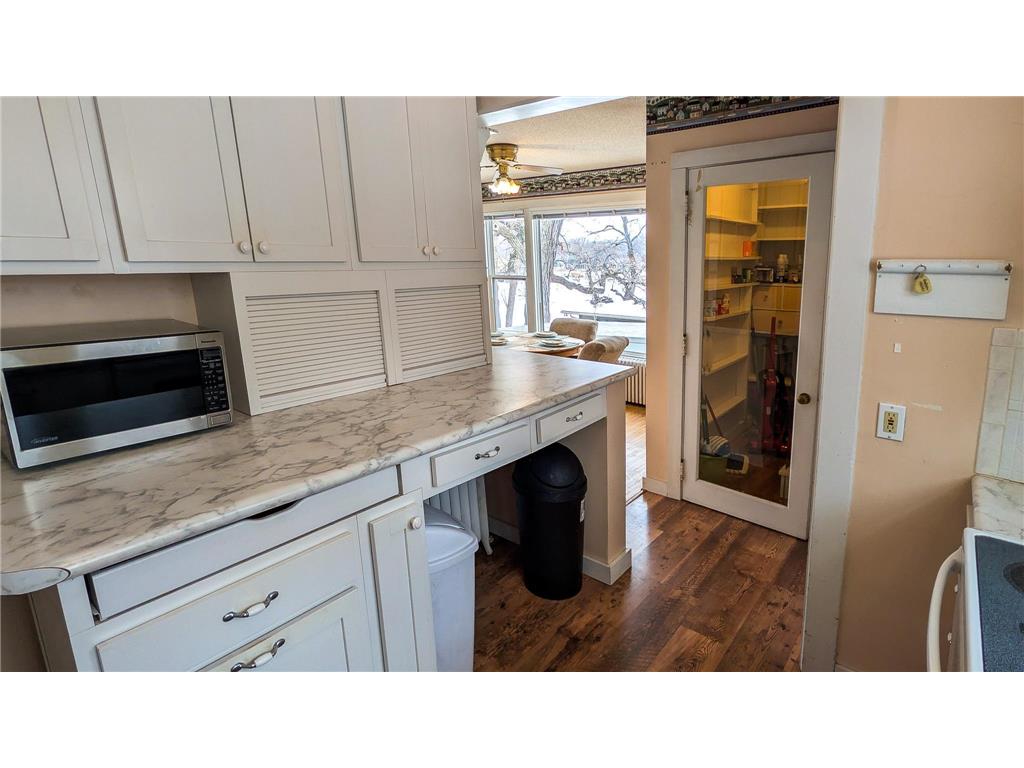 519 Park Avenue Albert Lea MN 56007 - Fountain 7050382 image10