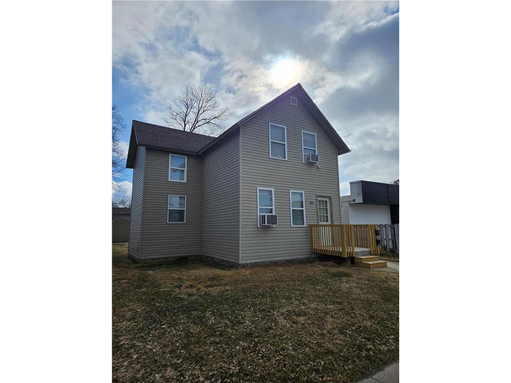 519 S 9th Street Brainerd MN 56401 7043027 image4