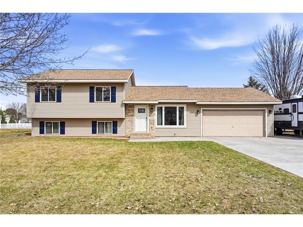 519 Sycamore Drive New Richmond WI 54017 7039361 image1