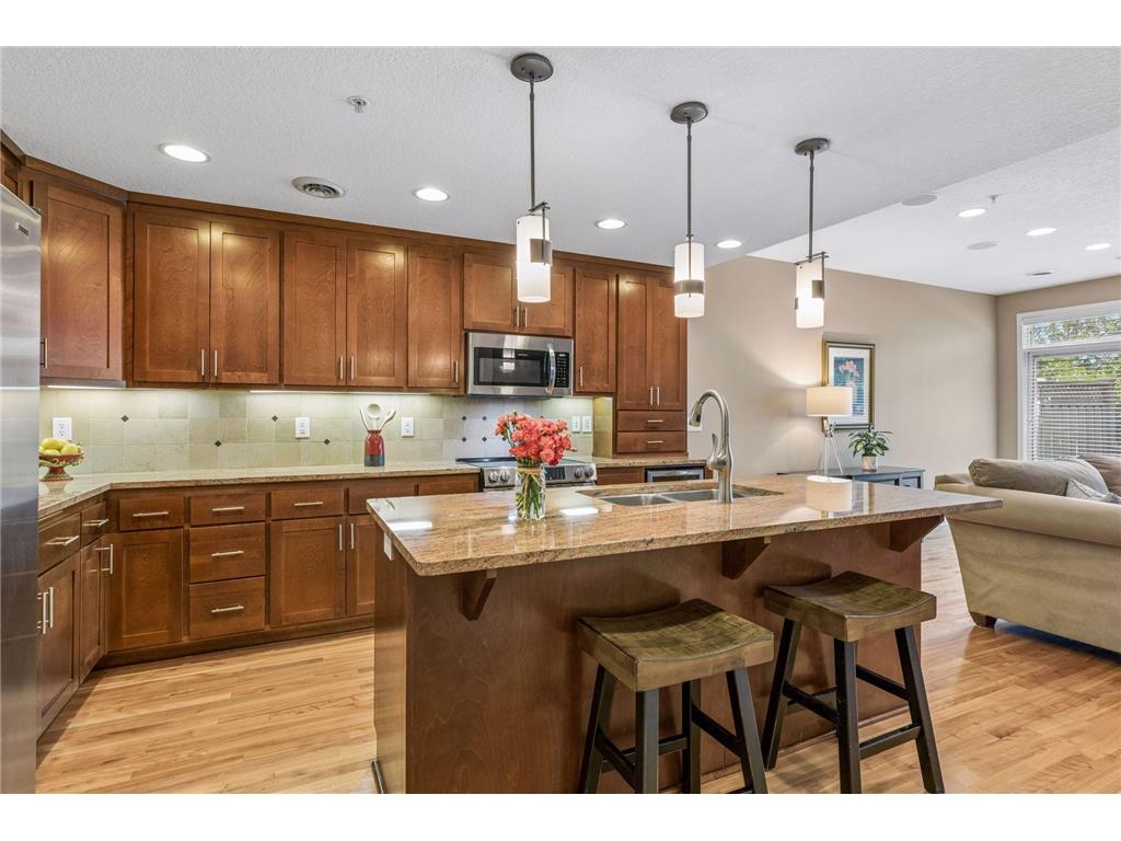 519 Willoughby Way W Minnetonka MN 55305 7104758 image6