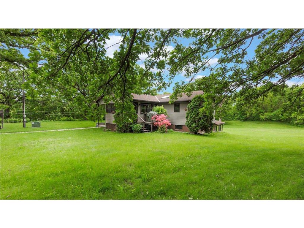 5190 225th Avenue NW Sunburg MN 56289 6545887 image1