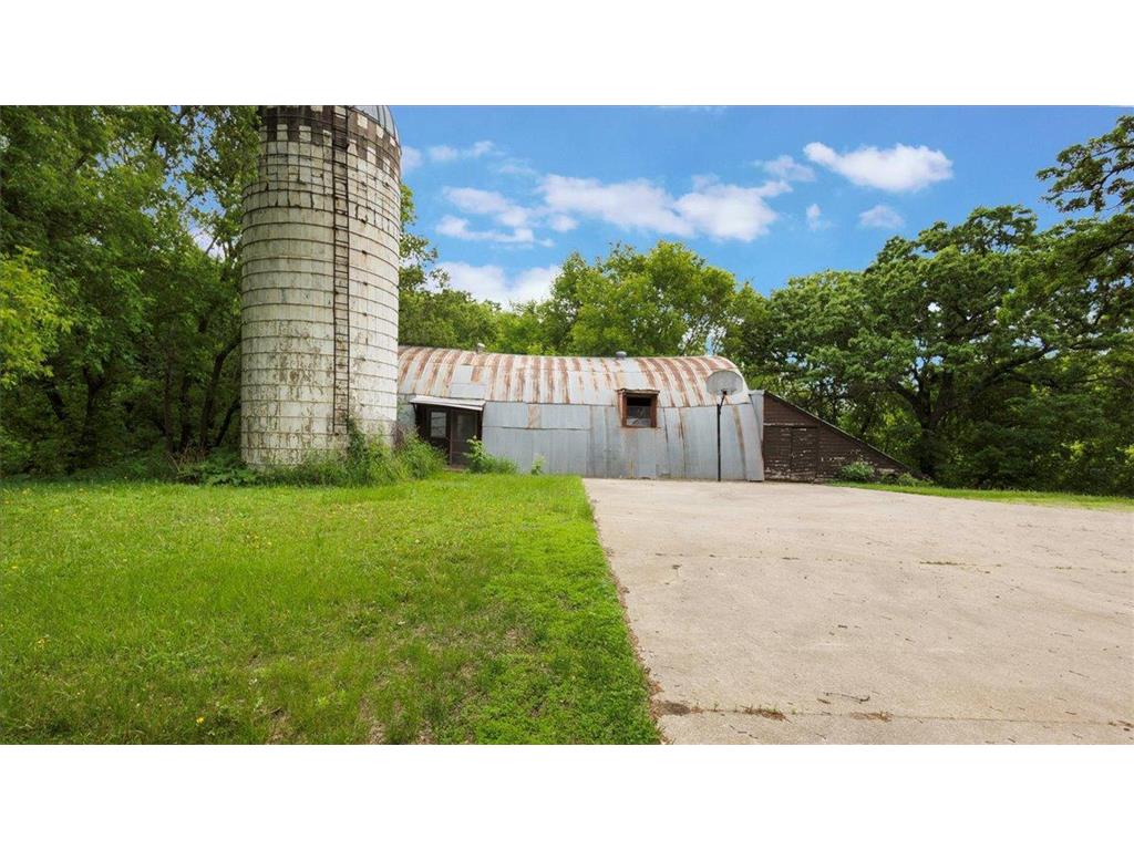 5190 225th Avenue NW, Sunburg, MN, 56289 MLS 6545887 Edina Realty