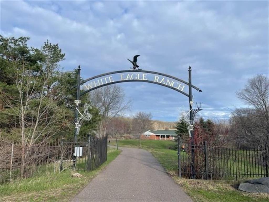 5193 Keats Avenue N Lake Elmo MN 55042 - Clear Lake 6362976 image1