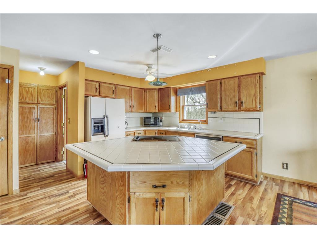 51966 Grobe Beach Road Detroit Lakes MN 56501 - Little Pelican 7045842 image15