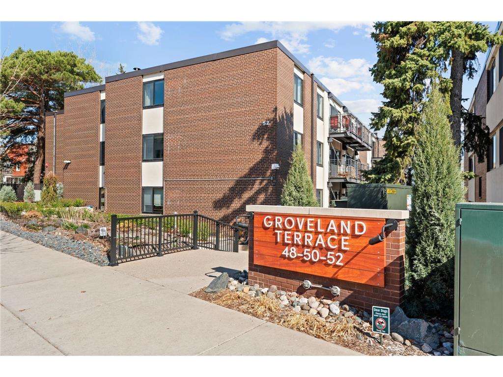 52 Groveland Terrace #108 Minneapolis MN 55403 7059874 image25