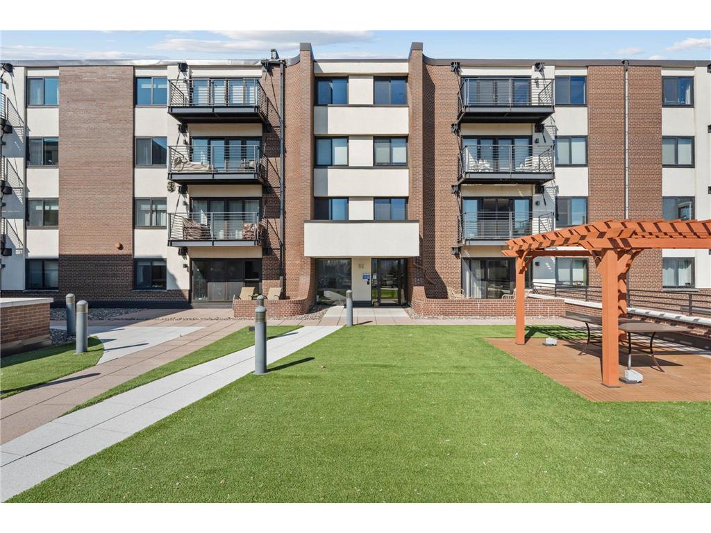 52 Groveland Terrace #108 Minneapolis MN 55403 7059874 image26