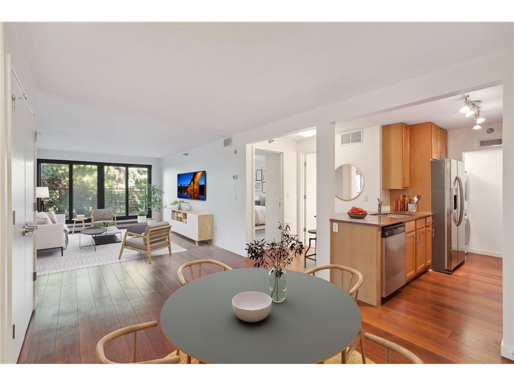 52 Groveland Terrace #A207 Minneapolis MN 55403 6483040 image1