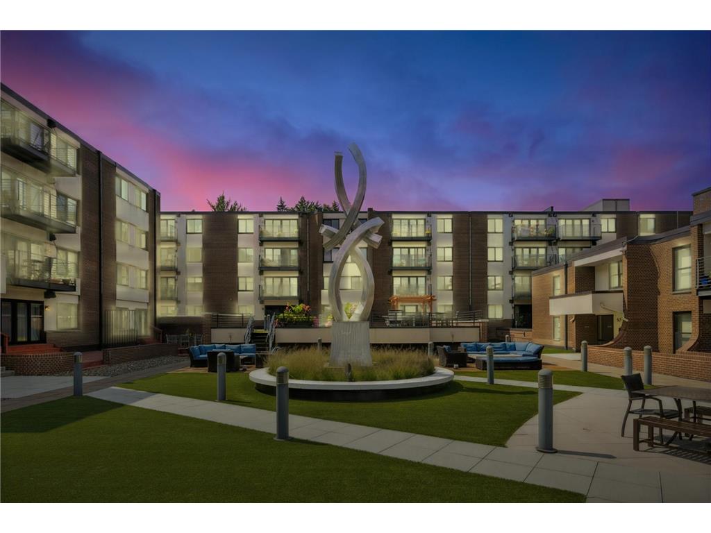 52 Groveland Terrace #A409 Minneapolis MN 55403 6784708 image1