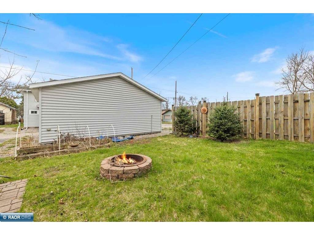 520 15th Street N Virginia MN 55792 7072701 image6
