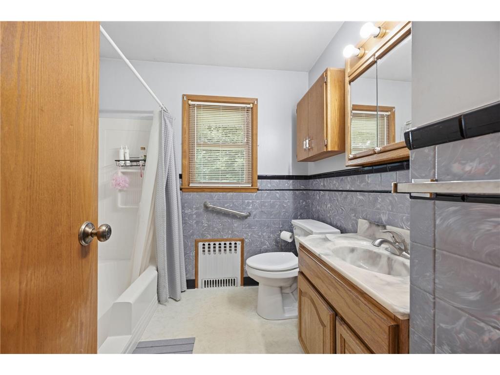 520 2nd Street E Hector MN 55342 7112843 image15