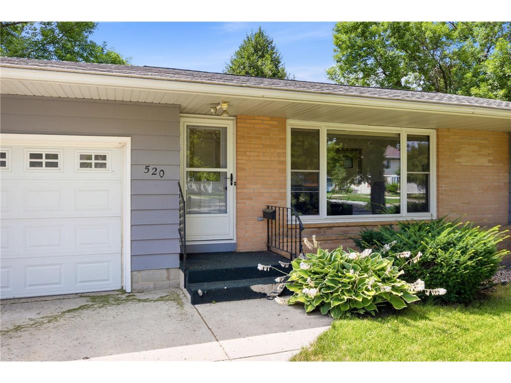 520 2nd Street E Hector MN 55342 7112843 image3