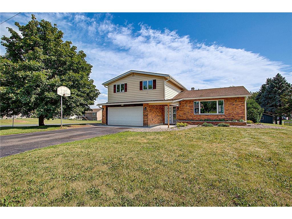 520 2nd Street Hammond Twp WI 54015 6397123 image1